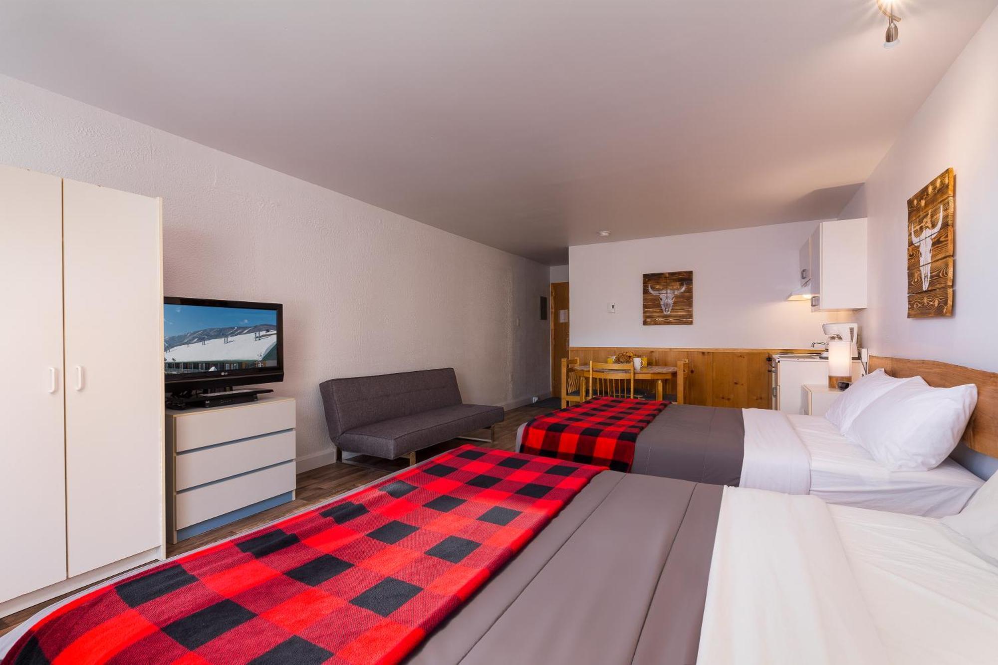 Hotel Complexe les neiges à Beaupré Extérieur photo